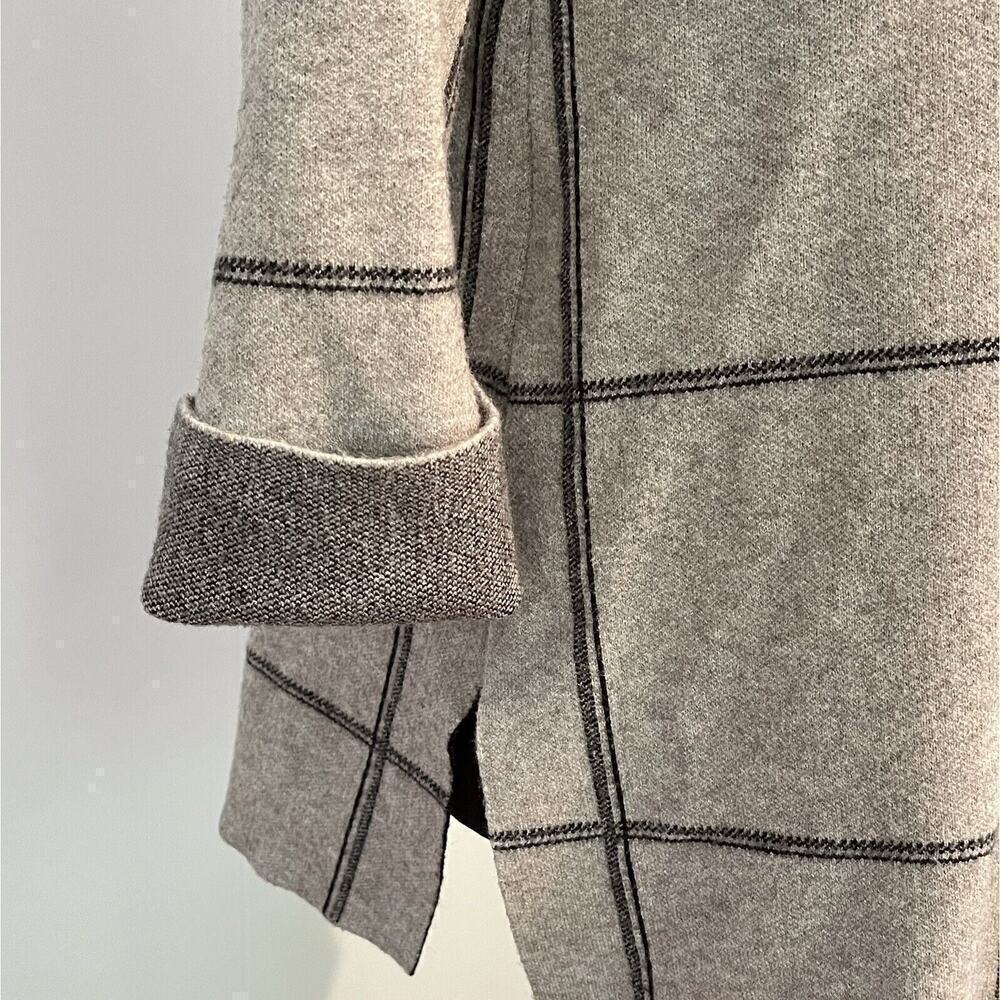 Tahari Sweater Pullover 3/4 Sleeve Gray Windowpanel Plaid Mock Neck Size S - Picture 2 of 11